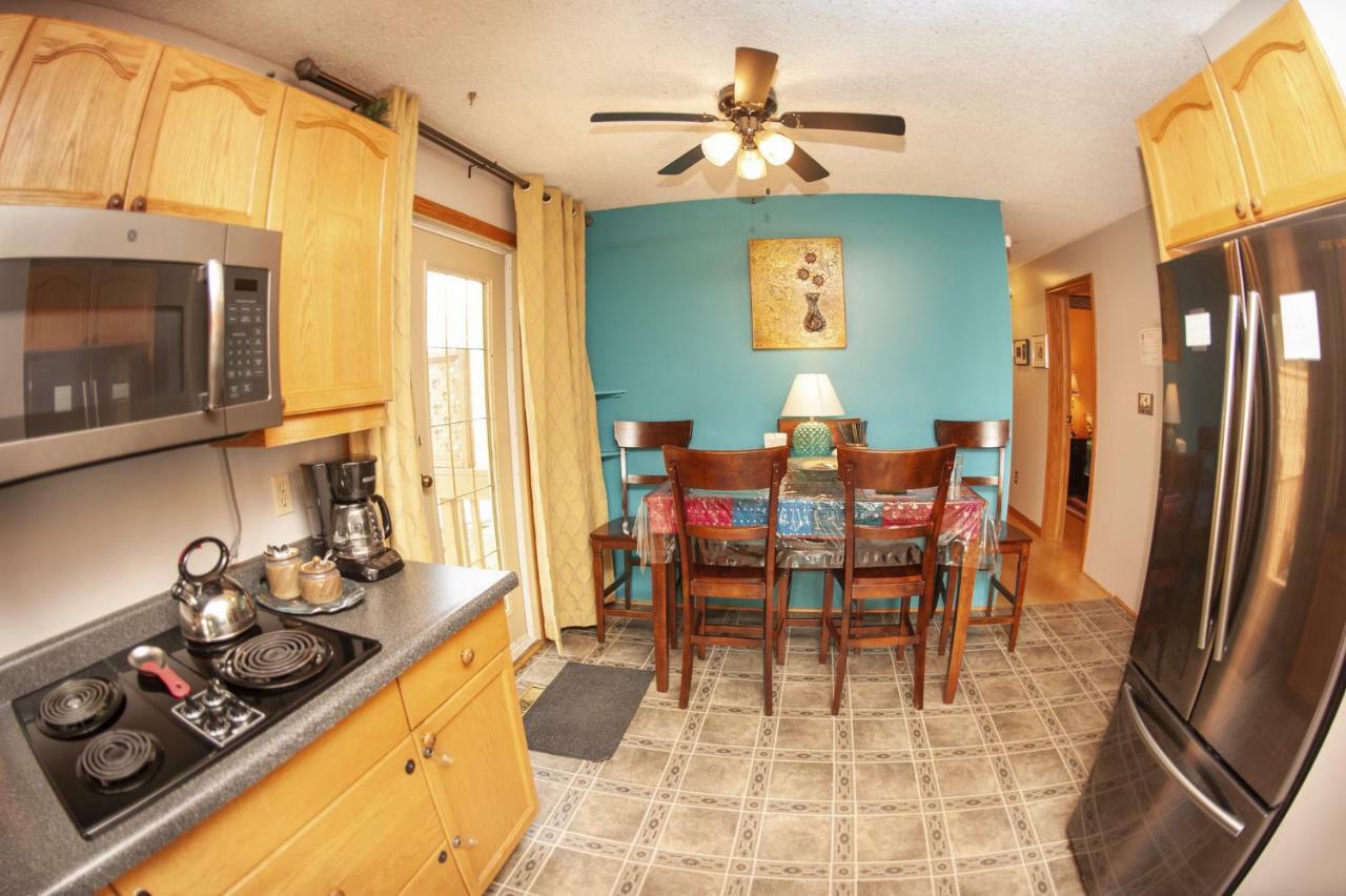 Tiga Bed And Breakfast Yellowknife Exterior foto